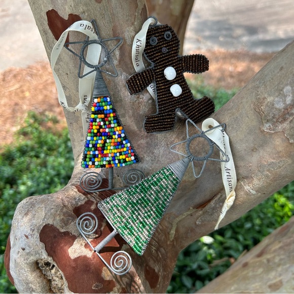 KHUTSALA ARTISIAN Handmade Beaded Christmas Ornaments set of 3 - Picture 2 of 13